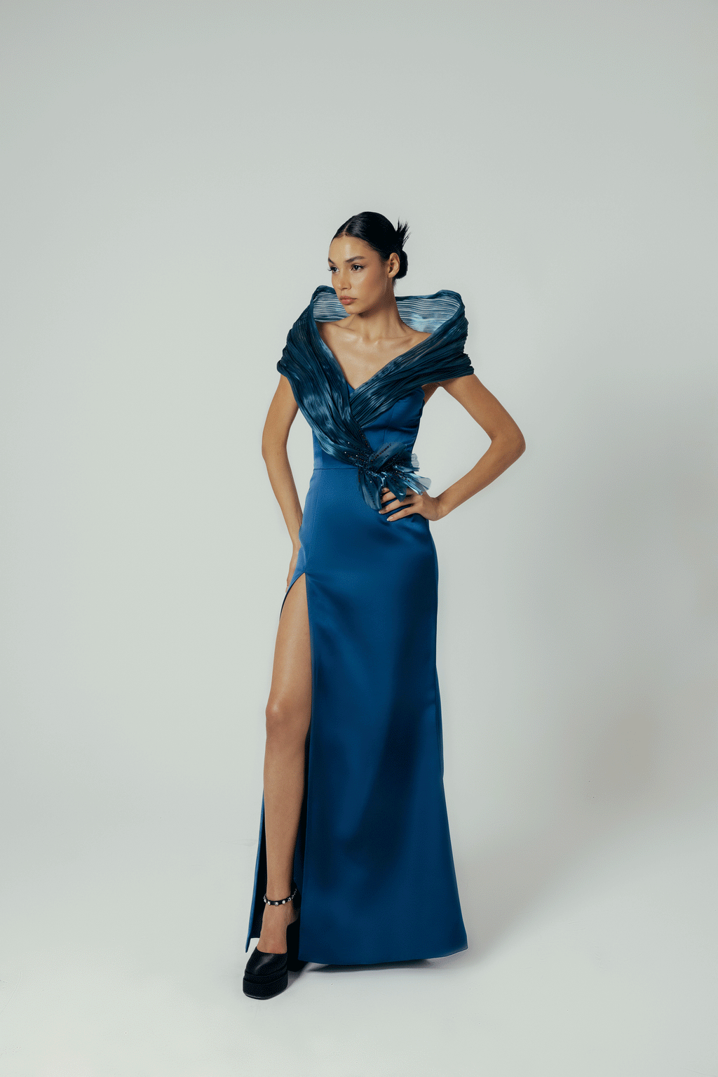 Look 10