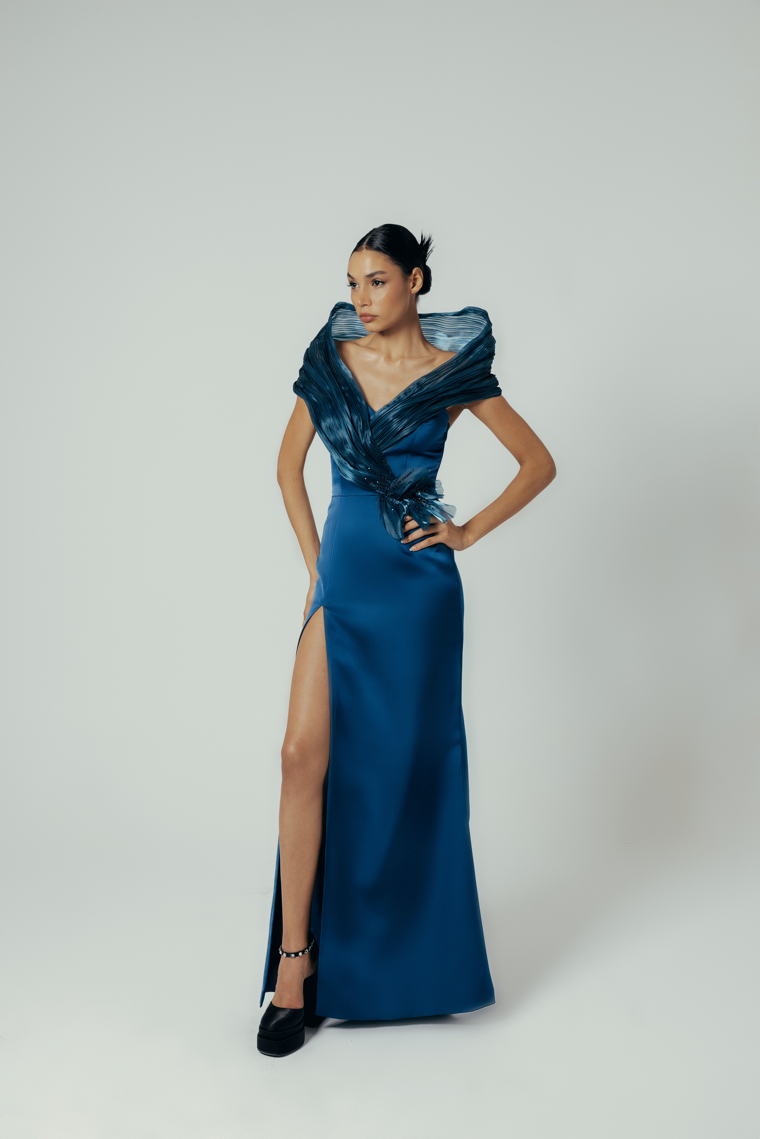 Look 10